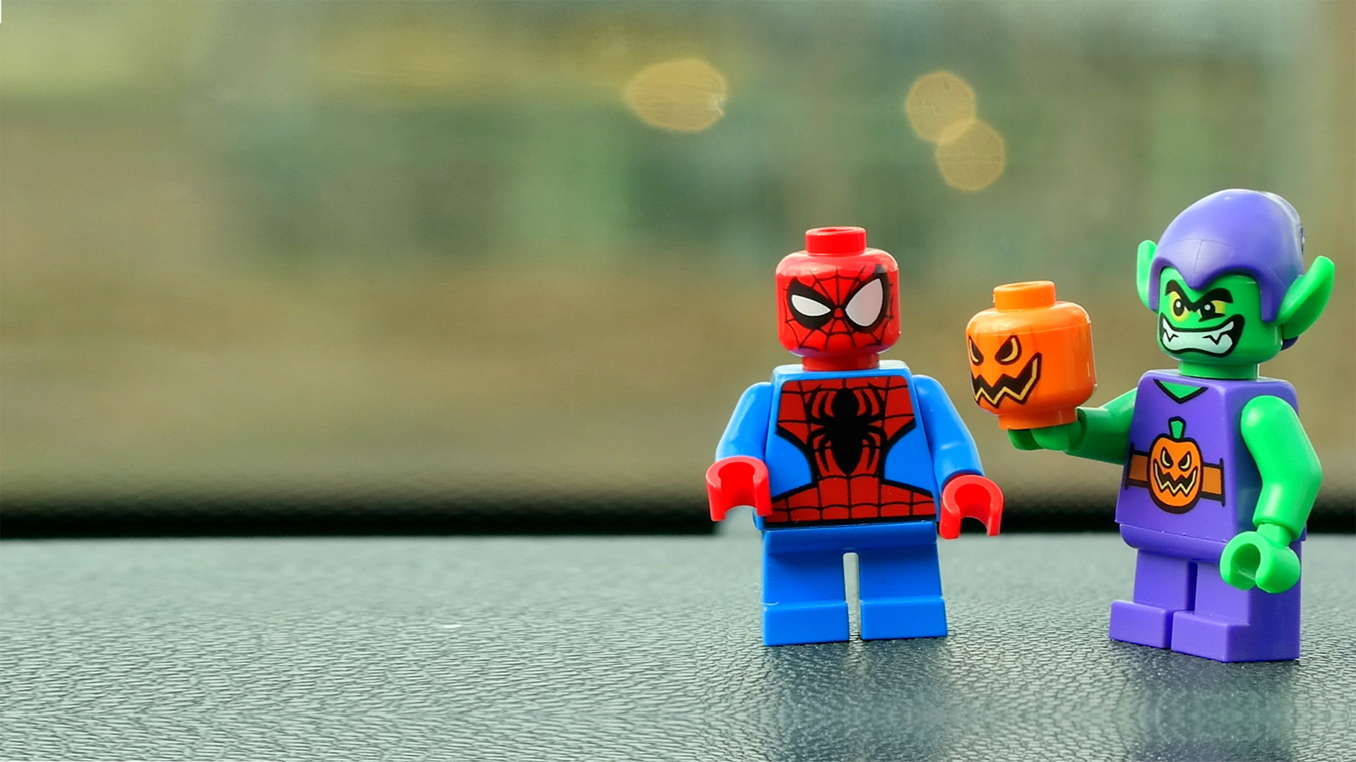 spiderman plastic toy