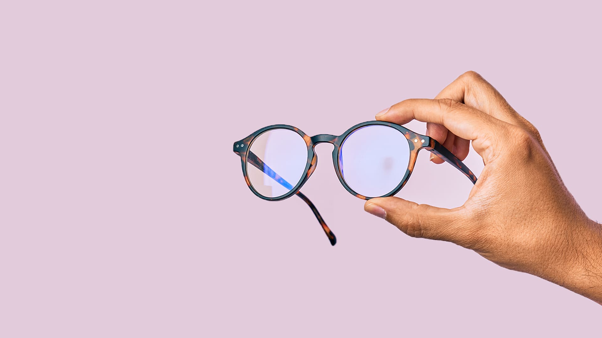 How do you know if you need glasses?