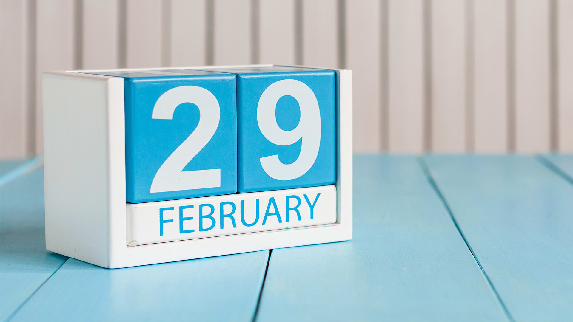 Why do we have leap years? Mystery Science